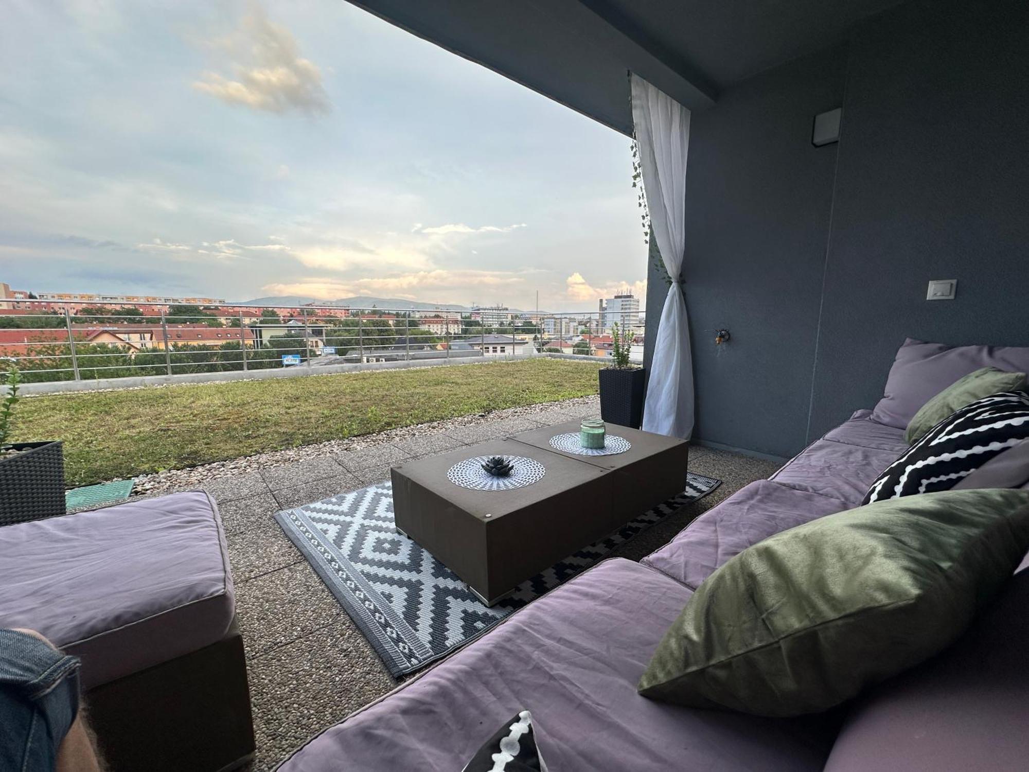 Panorama Apartments 普雷绍夫 外观 照片